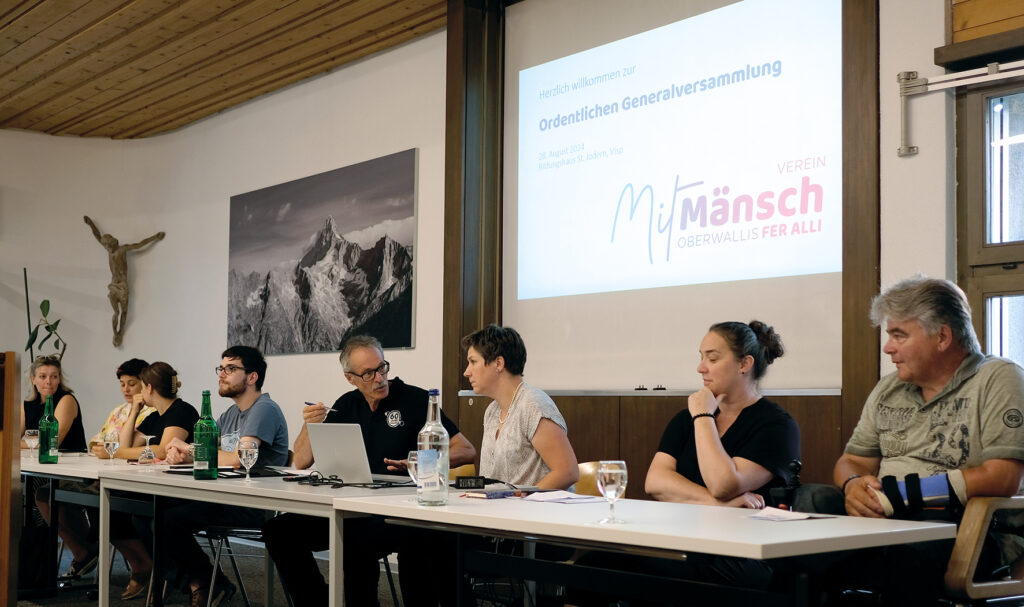 Verein MitMänsch: Der Vorstand anlässlich der 60. Jahr Jubiläums-Generalversammlung in Visp.