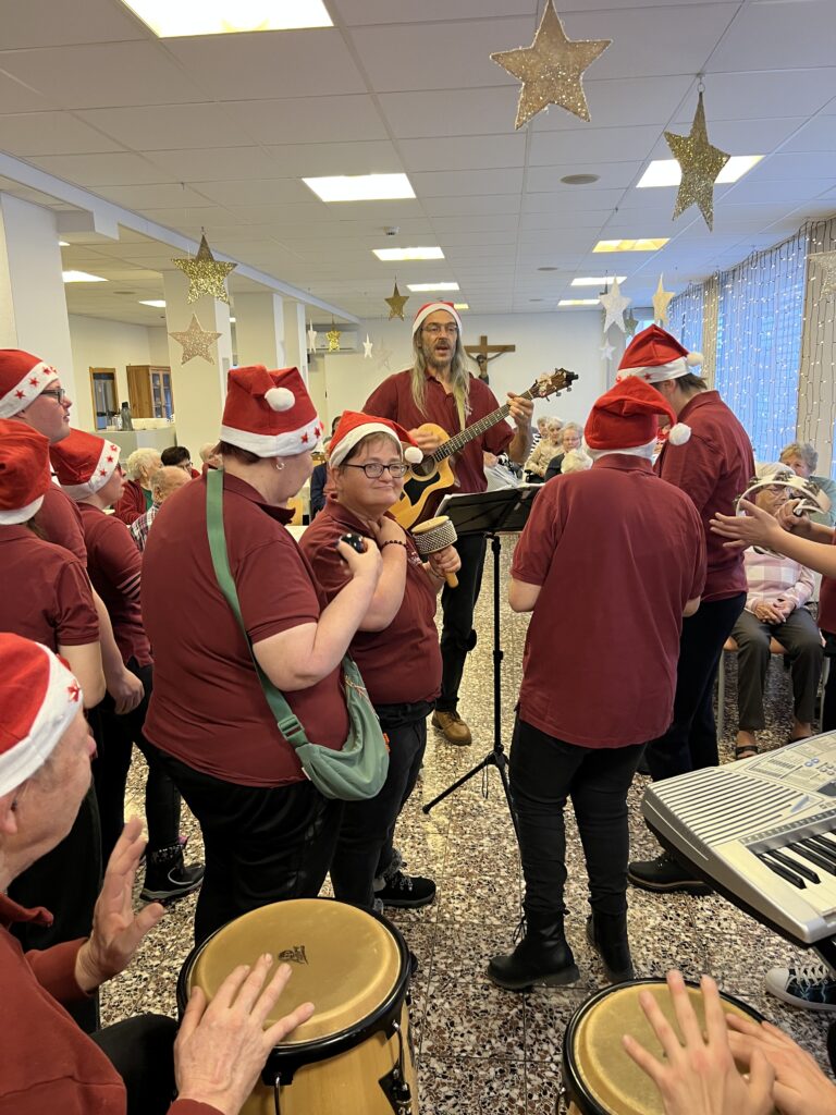 Esperanza Band - Verein Mitmänsch Oberwallis - fer alli