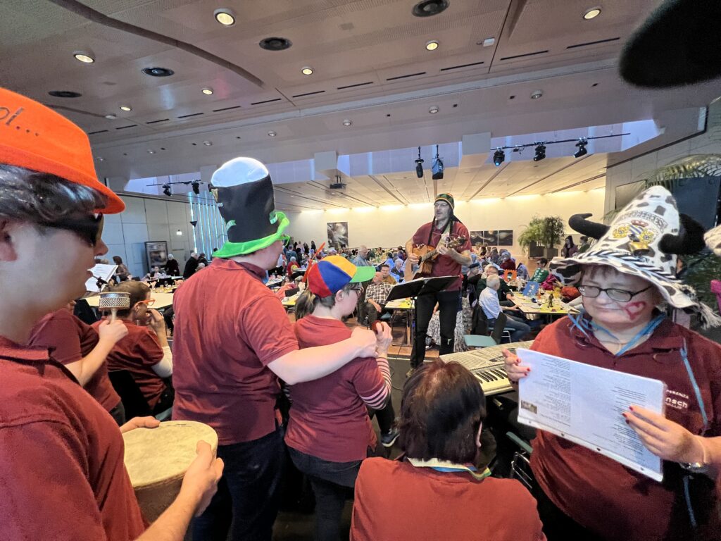 Esperanza Band - Verein Mitmänsch Oberwallis - fer alli